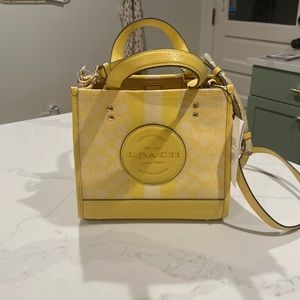 NWT Coach Signature Dempsey Tote